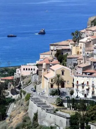La Casa Di Chiaretta 3* Falerna