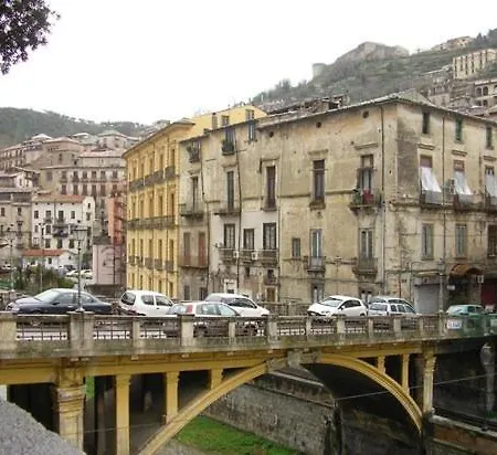 La Casa Di Chiaretta Frühstückspension Falerna