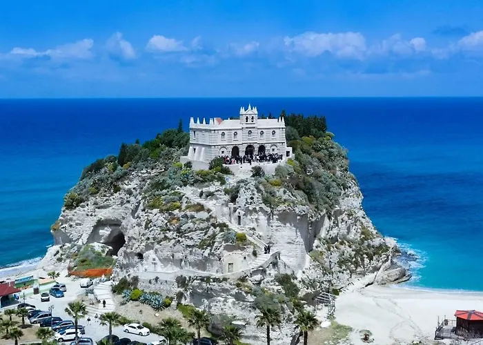 La Casa Di Chiaretta 4* Falerna